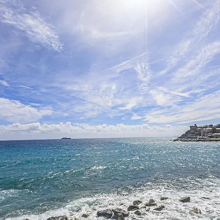 Apartament Iflat Mare Fuori