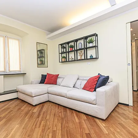 Apartament Iflat Mare Fuori